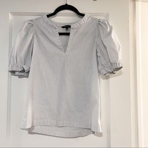 BANANA REPUBLIC Striped White Blue Ballon Short Sleeve Top Blouse Size XS
